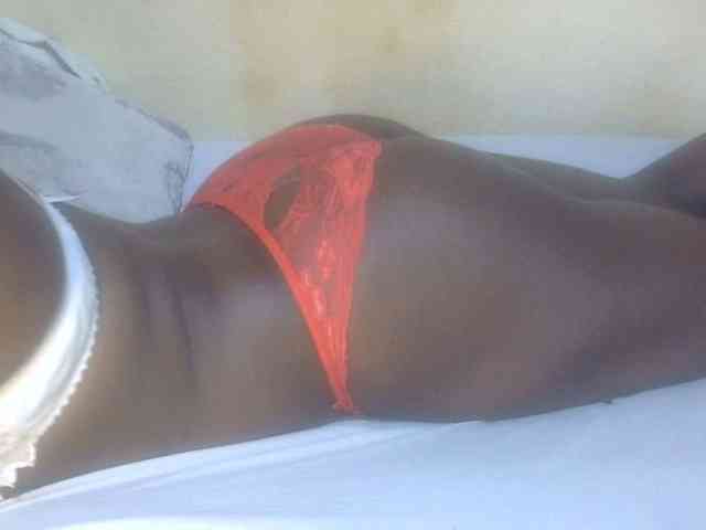 Juicyass-02 webcam