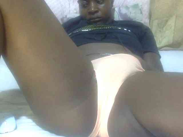 Juicyass-02 webcam