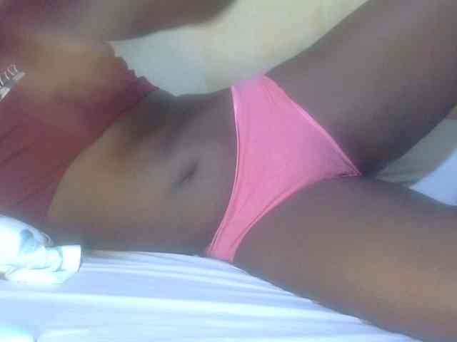 Juicyass-02 webcam