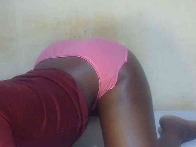 Juicyass-02 webcam