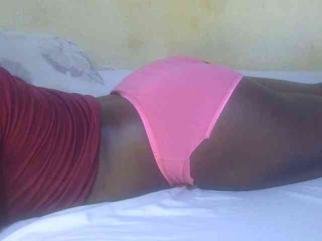 Juicyass-02 webcam