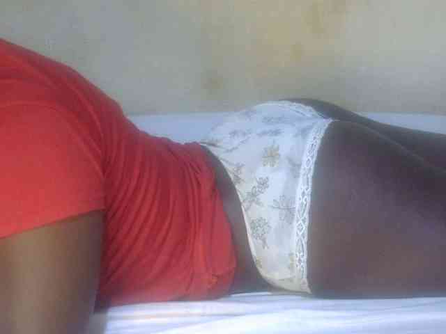 Juicyass-02 webcam