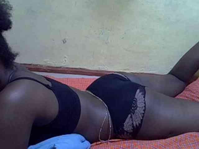 cute-diva1 webcam