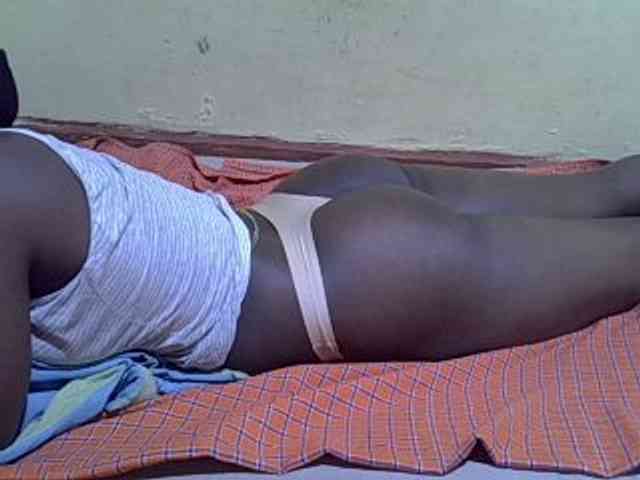 cute-diva1 webcam