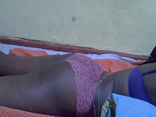 cute-diva1 webcam