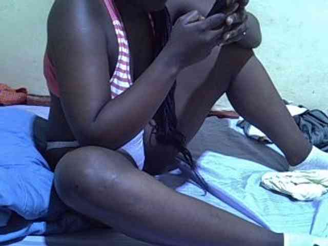 cute-diva1 webcam