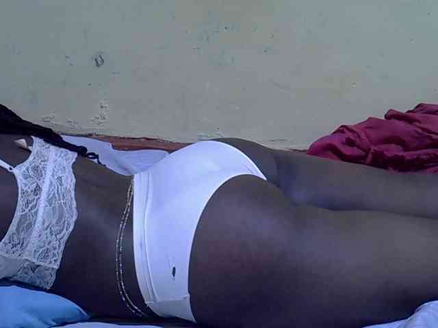 cute-diva1 webcam