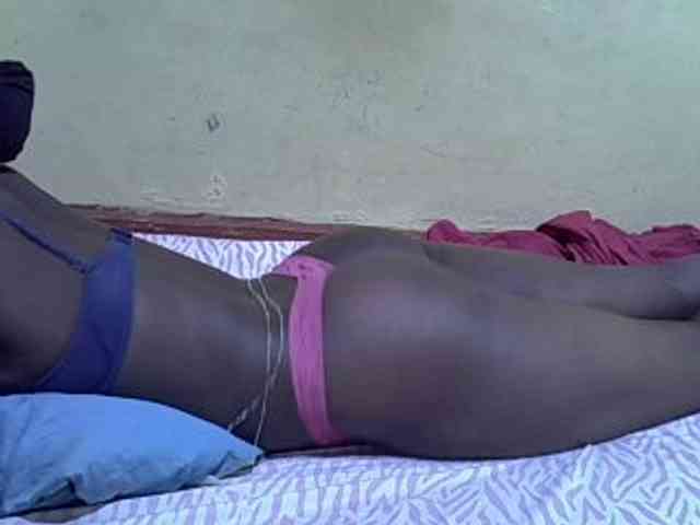 cute-diva1 webcam