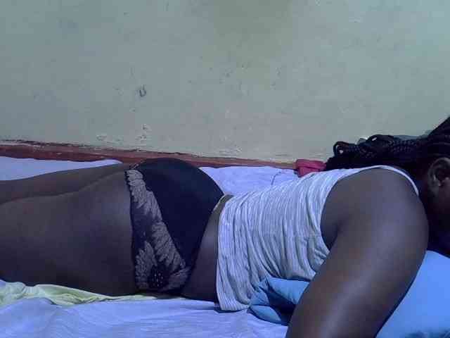 cute-diva1 webcam