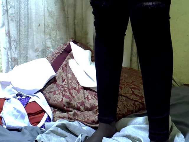 black-beauty's BongaCams show and profile