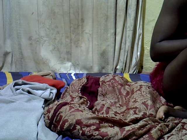 black-beauty's BongaCams show and profile