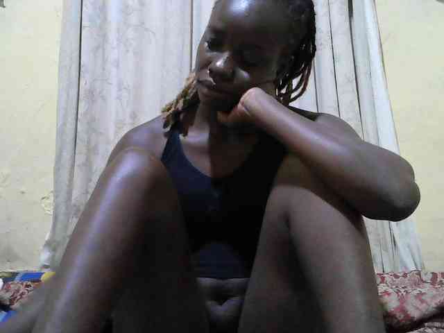 black-beauty webcam