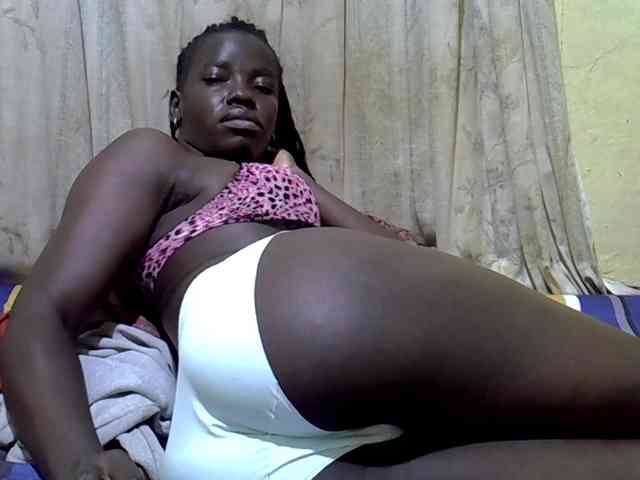 black-beauty webcam
