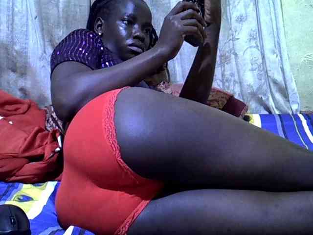 black-beauty webcam