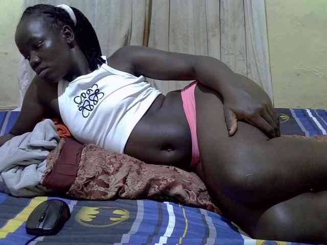black-beauty webcam