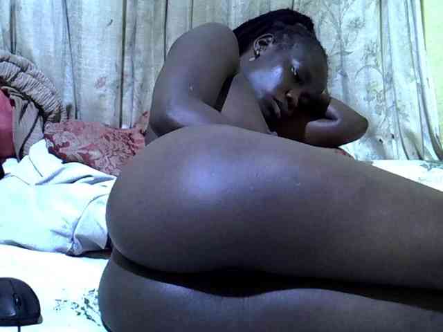 black-beauty webcam