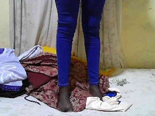 black-beauty webcam