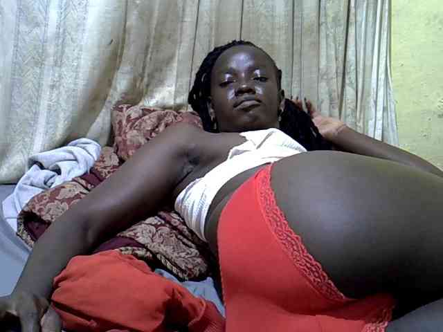 black-beauty webcam