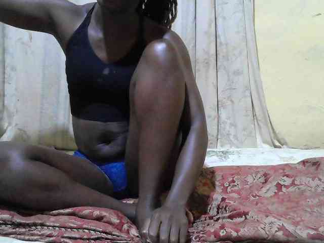 black-beauty webcam