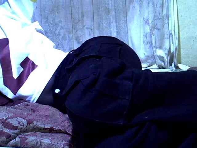 black-beauty webcam