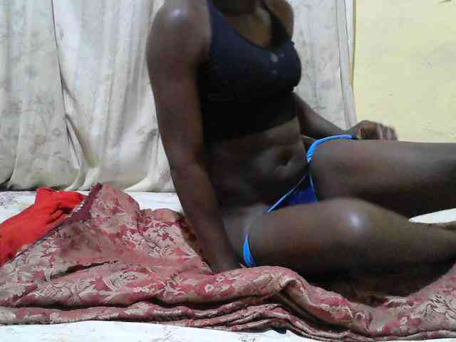 black-beauty webcam