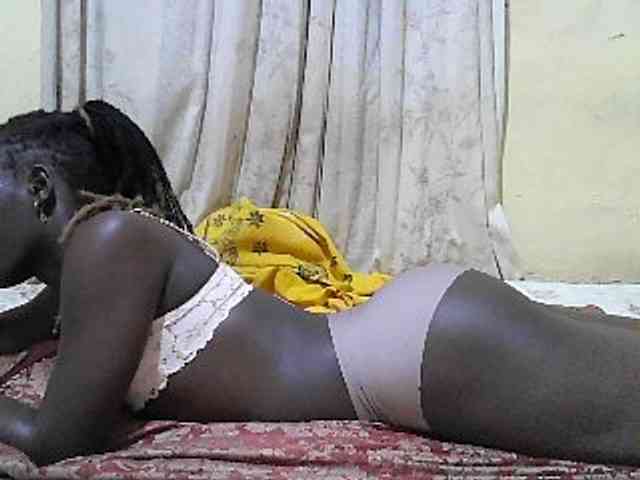 black-beauty webcam