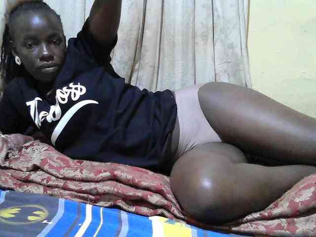 black-beauty webcam