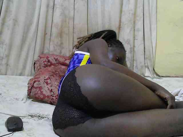 black-beauty webcam