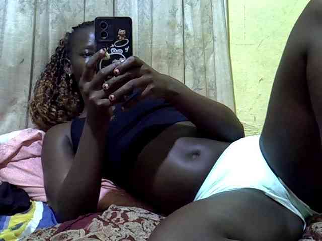 black-beauty webcam