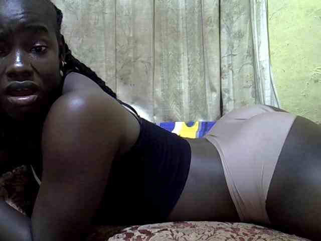 black-beauty webcam