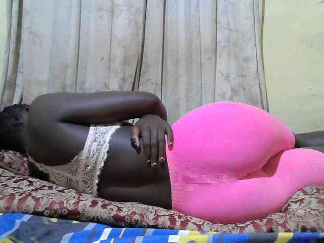 black-beauty webcam