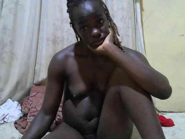 black-beauty webcam