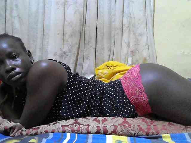 black-beauty webcam