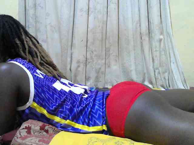 black-beauty webcam