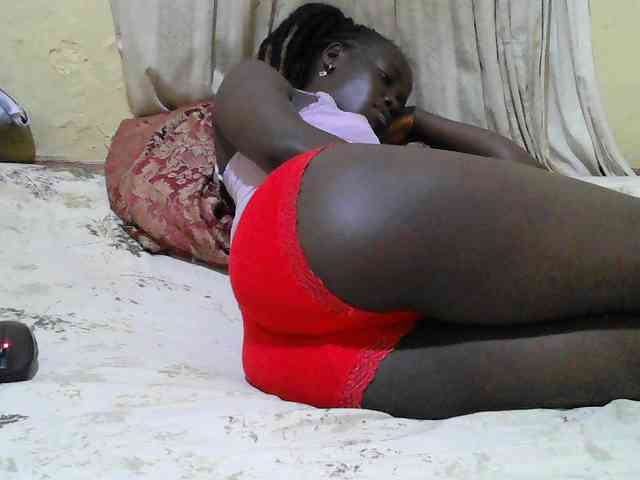 black-beauty webcam