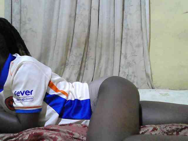 black-beauty webcam