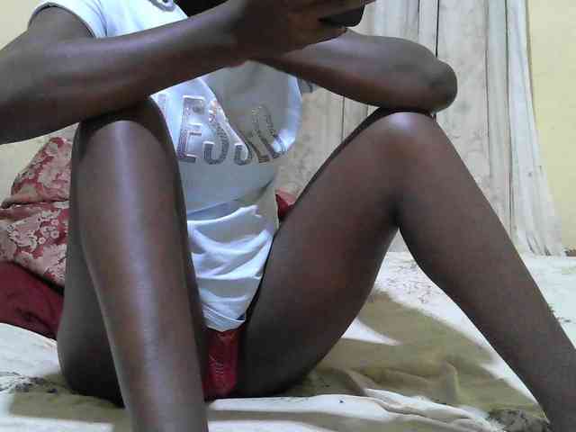 black-beauty webcam