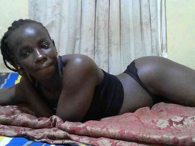 black-beauty webcam