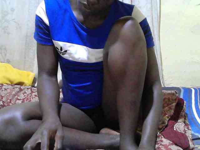 black-beauty webcam