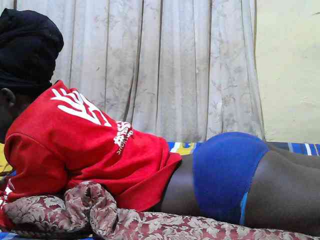 black-beauty webcam