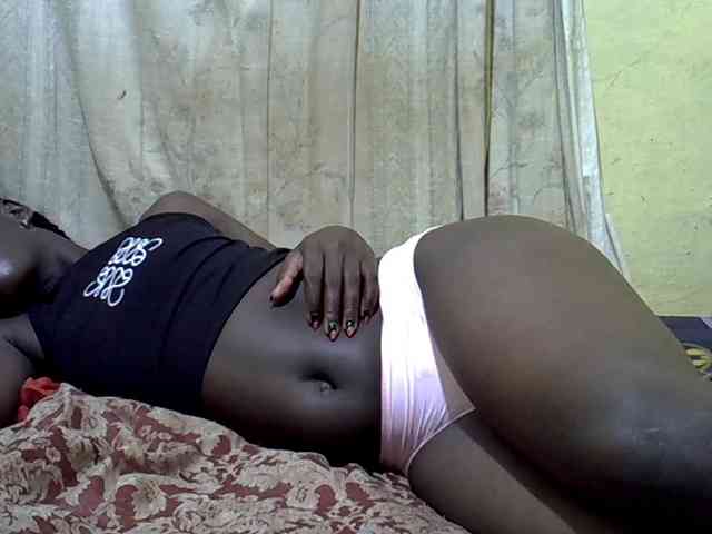 black-beauty webcam
