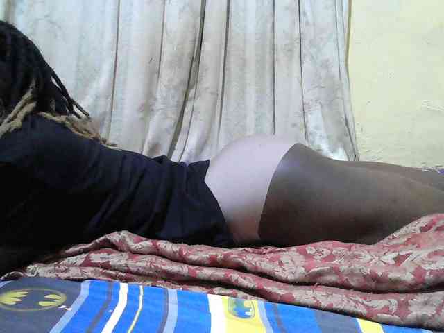 black-beauty webcam