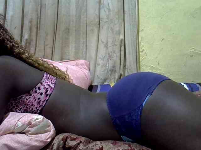 black-beauty Live Webcam on BongaCams