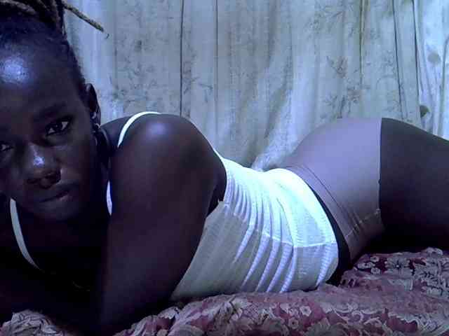 black-beauty webcam