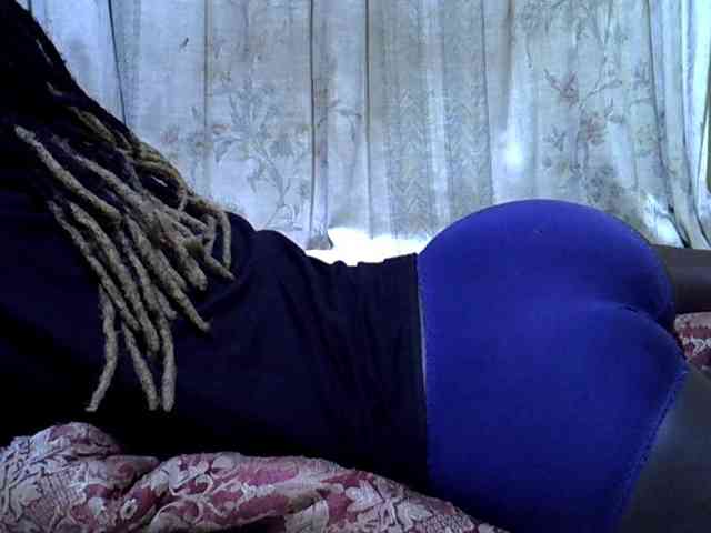 black-beauty webcam