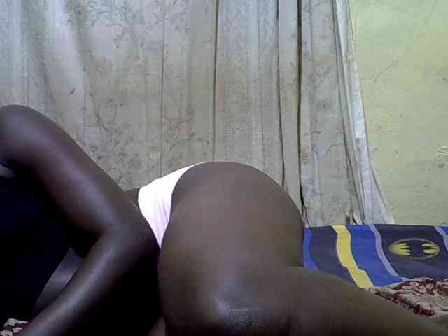 black-beauty webcam