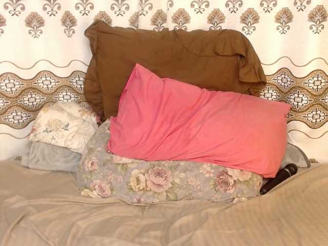 Karishma live cam profile