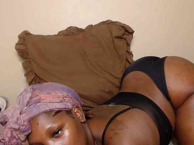 Karishma webcam
