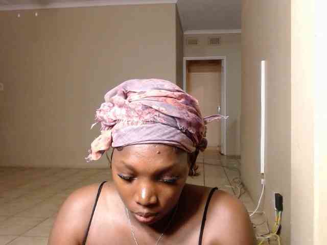 Karishma webcam