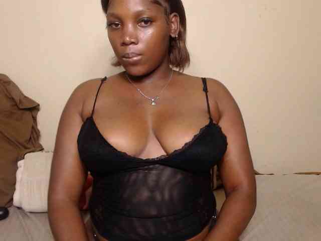 Karishma webcam